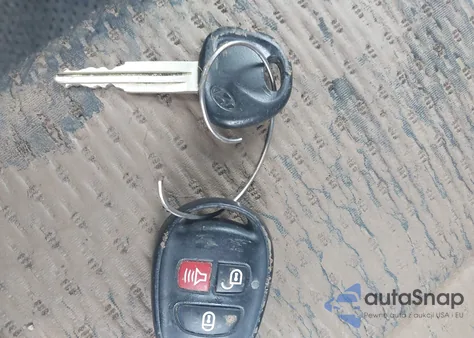 2008 Hyundai Tiburon Gs from USA, damaged, VIN KMHHM66D48U280817